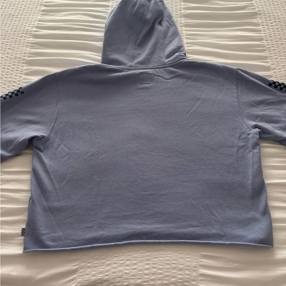 Vans cropped periwinkle Hoodie with Black Checkered Sleeve size large - Picture 5 of 6
